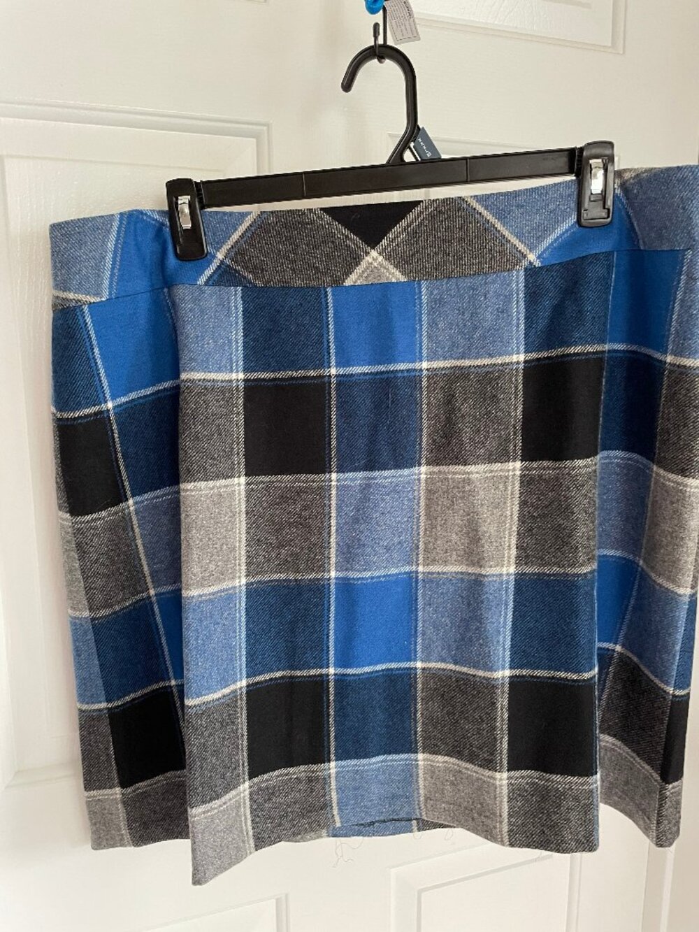 Talbots Blue/Gray/Black/White Plaid Wool Skirt – Size 18W